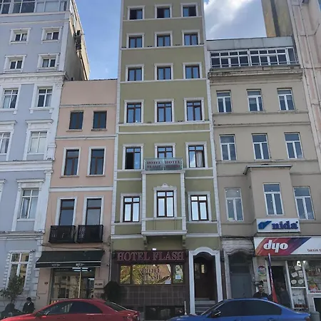 Flash Отель 3*