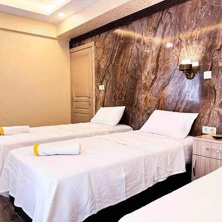 Oez Duenya Istanbul