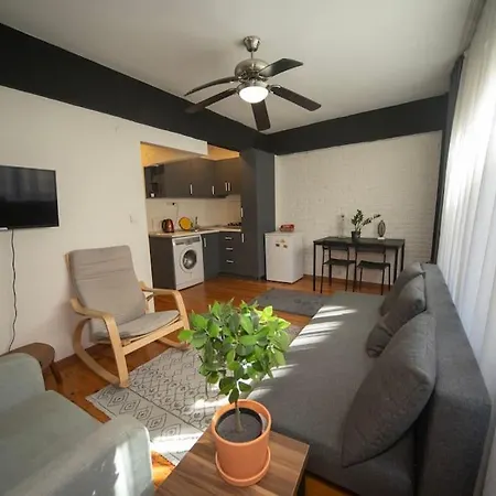 Apartment Aka *