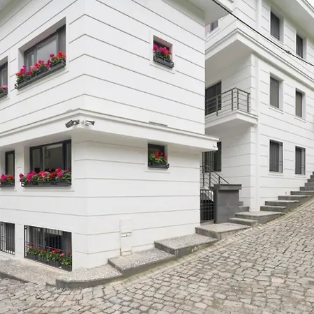 Apartment Private Modern 2br1bath Bebek Gem! #80 *