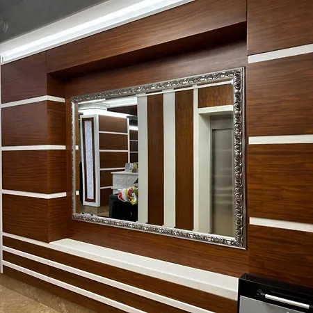 Gold Hotel