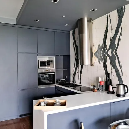 Benesta By Newinn Apartment