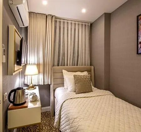 Mr Beyaz Hotel