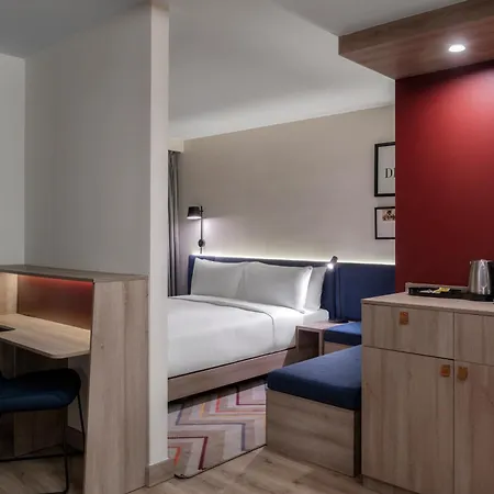 Otel Hampton By Hilton Merter 3*