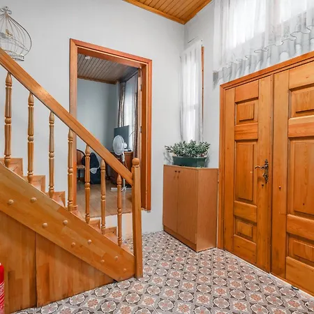 Luxurious Ottoman Style Mansion In Fatih Istambul