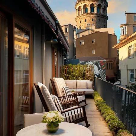 Ecole St. Pierre Отель 4*