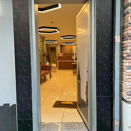 Tavra 2* Istanbul