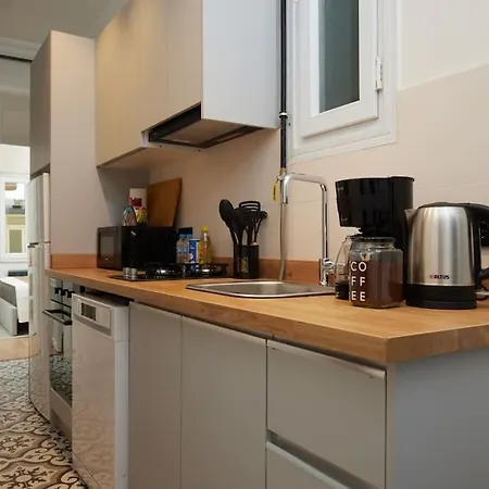 Apartament Spacious 6br 3bath Ac In Center - Santur D5-6
