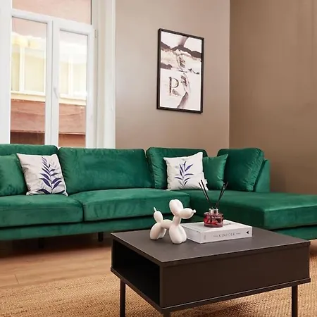 Apartment Charming 2br Ac In Center - Santur D1