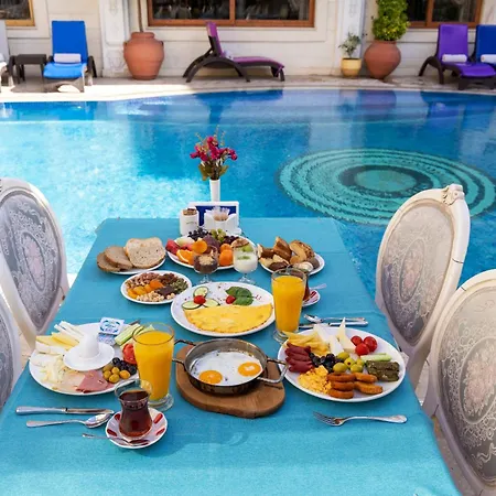 Seven Hills Palace & İstanbul
