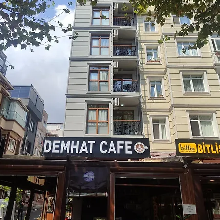 Demhat Old Estambul