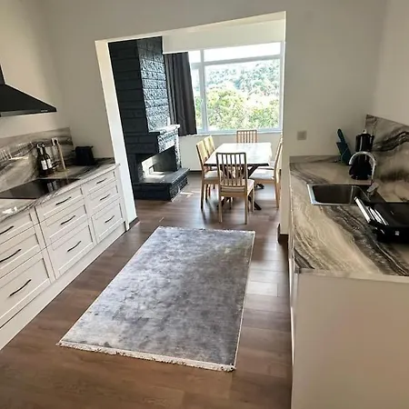 Apartament Hills Hideaway *