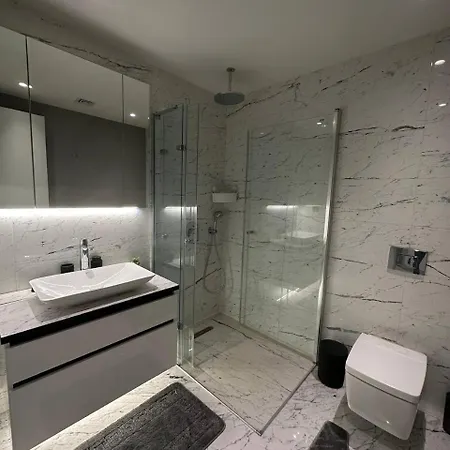 Luxury In Sinpas Queen Sisli Istanbul