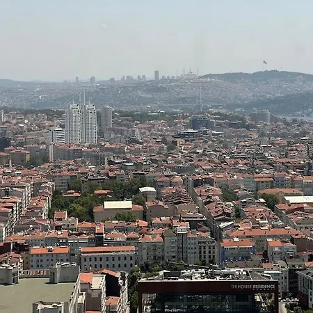 Luxury 46 Floor Penthouse 41 *