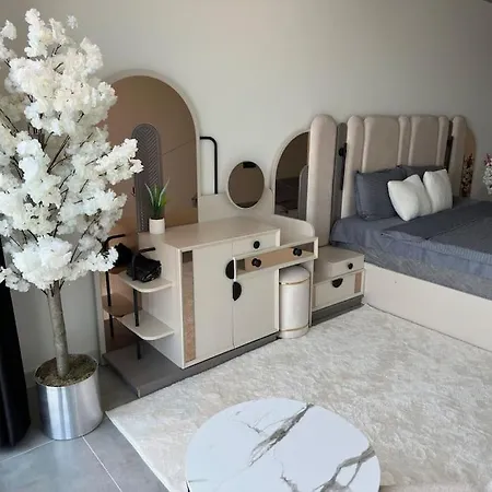Luxury 46 Floor Penthouse 41 *