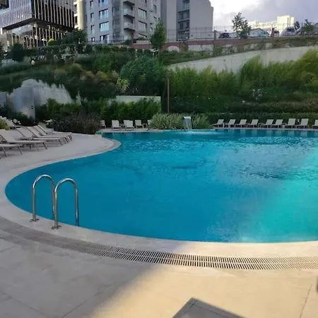 Live Lavishly Balcony 30 Floor * Istanbul