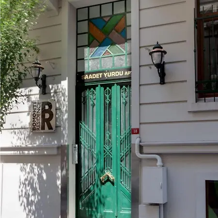 Bomonti *