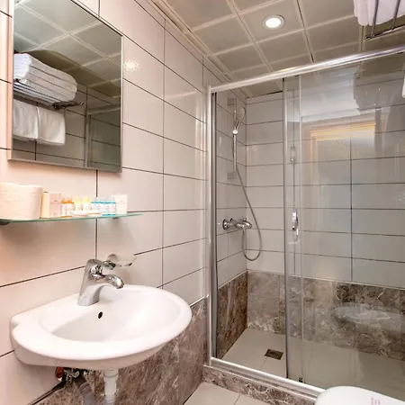 Hotel Baron &