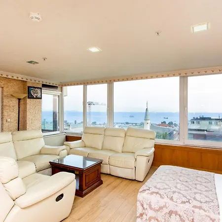 Hotel Baron & 4*