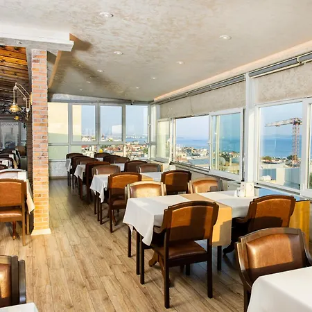 Baron & Hotel Istambul