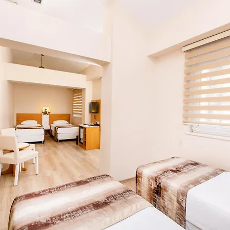 Baron & Hotel Istambul