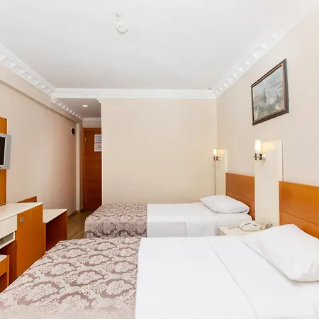 Baron & Hotel Istambul