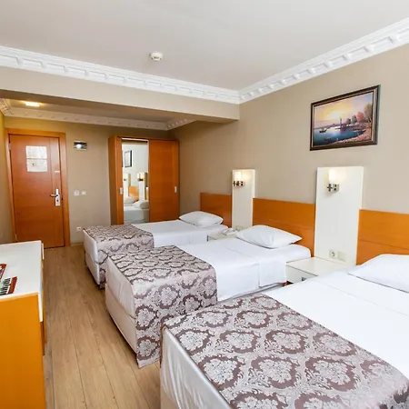 Baron & Hotel Istambul
