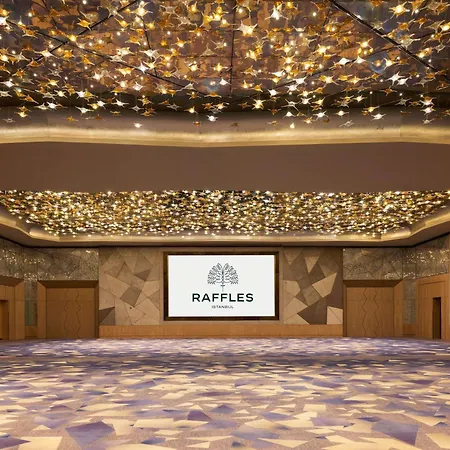 Raffles 5*