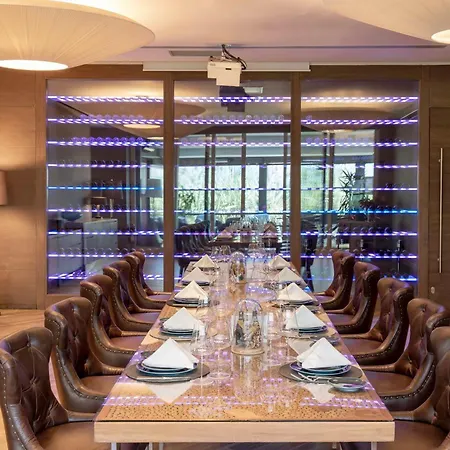 Отель Radisson Blu Ottomare Стамбул