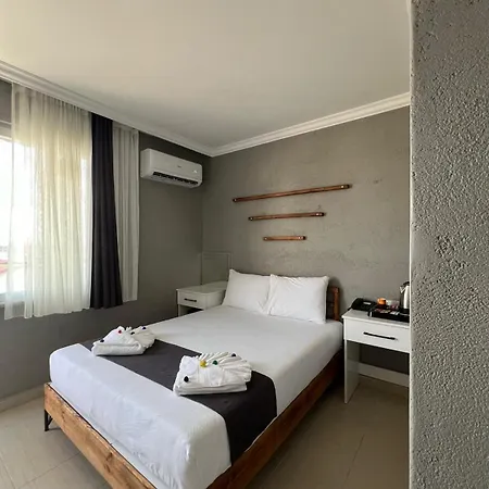 Esen Life Hotel *