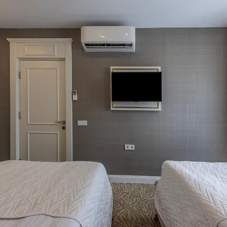 Mr Beyaz Hotel *