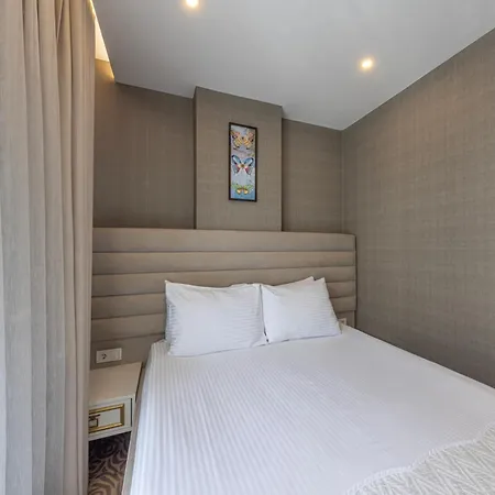Mr Beyaz Hotel *