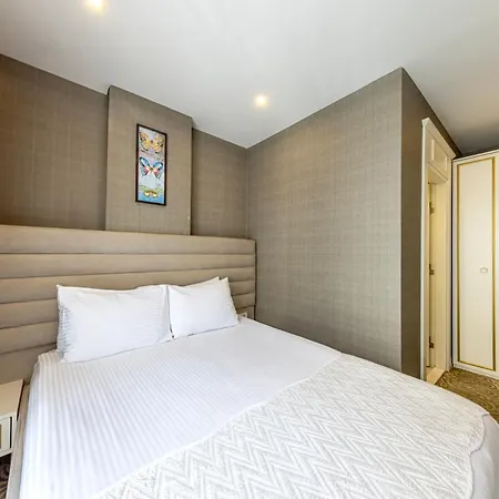 Mr Beyaz Hotel