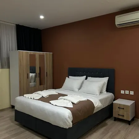 Libra Hotel