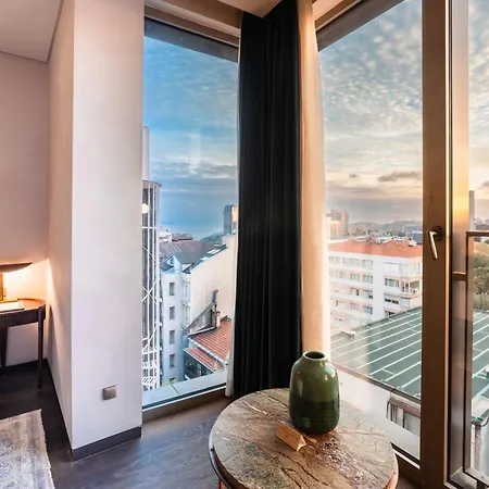 Отель Glens Nisantasi 5*