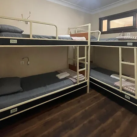 Taksim Ivy Hostel Istanbul