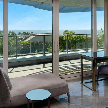Radisson Blu Ottomare Отель