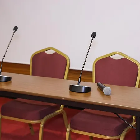 The Hera Platinum Отель