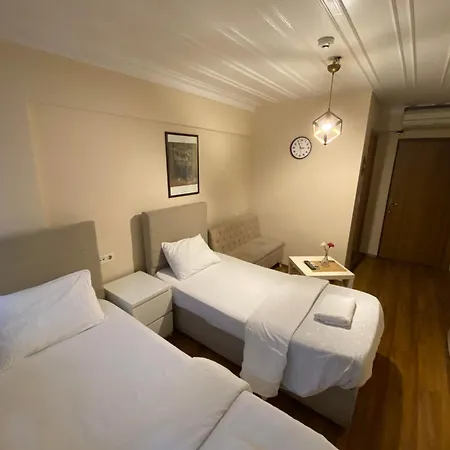Akaretler Otel *