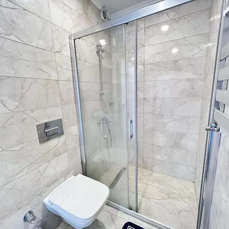 Wonder Homes- Luxury Flat With Taksim Square And Park View Apartment