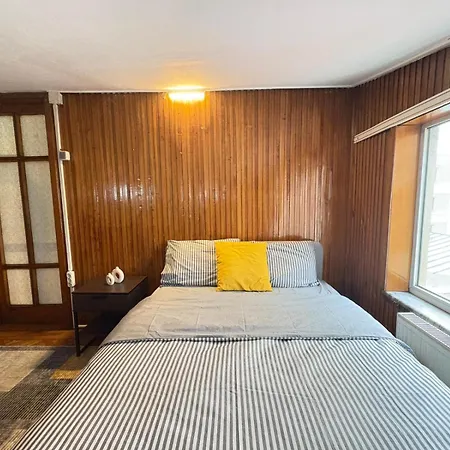 Bohemian Flat, 2br, In Taksim Square, Beyoglu Apartamento