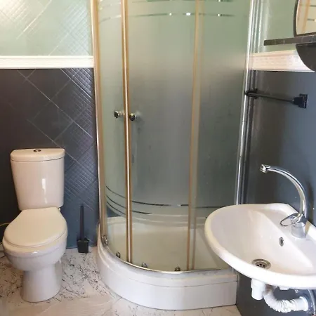 Authentic Flat Close To Istiklal Avenue