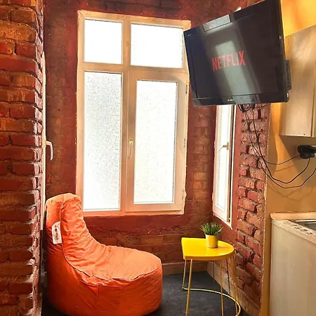 Authentic Flat Close To Istiklal Avenue Apartment *