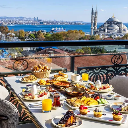 Отель Rast Sultanahmet 4*
