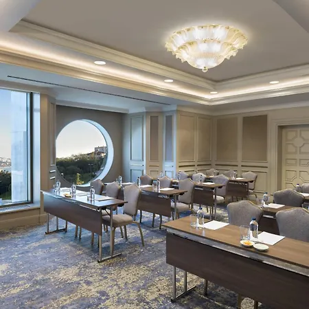 The Ritz-carlton, At The Bosphorus Hotel Istambul