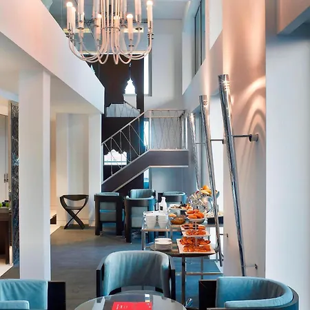 Le Meridien Etiler