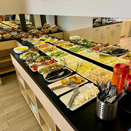 Hotel Aram Edessa