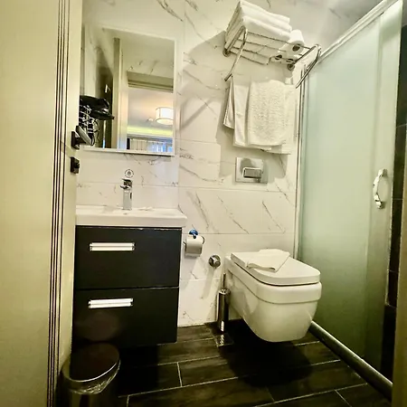 Hotel Aram Edessa 3*