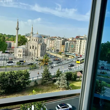 Aram Edessa Istanbul