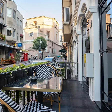 Hotel Marlon